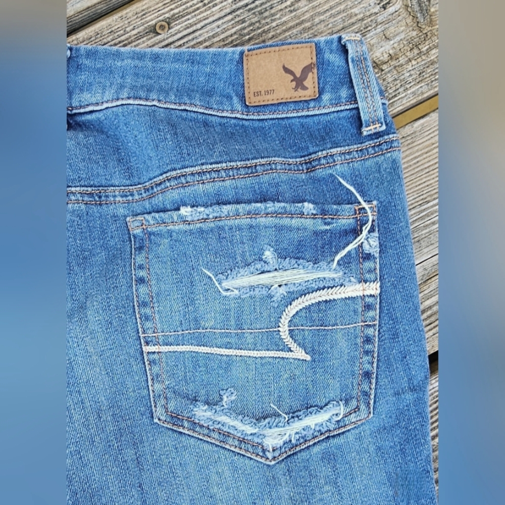 American Eagle AEO Boho Artist Distressed Destroyed Flare Denim Jeans 8 - Picture 13 of 15